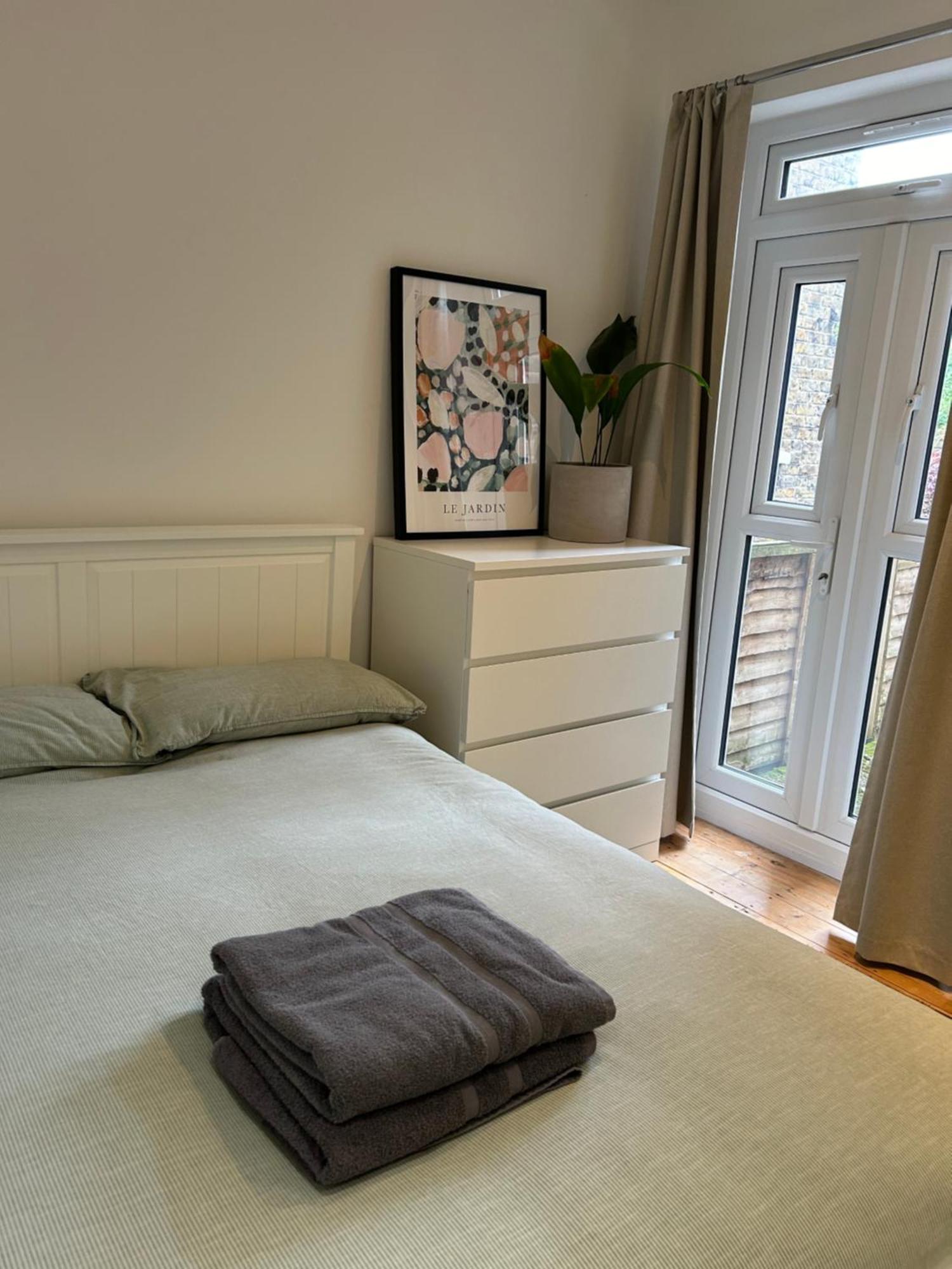 Spacious Battersea Rooms And Apartments Londres Habitación foto