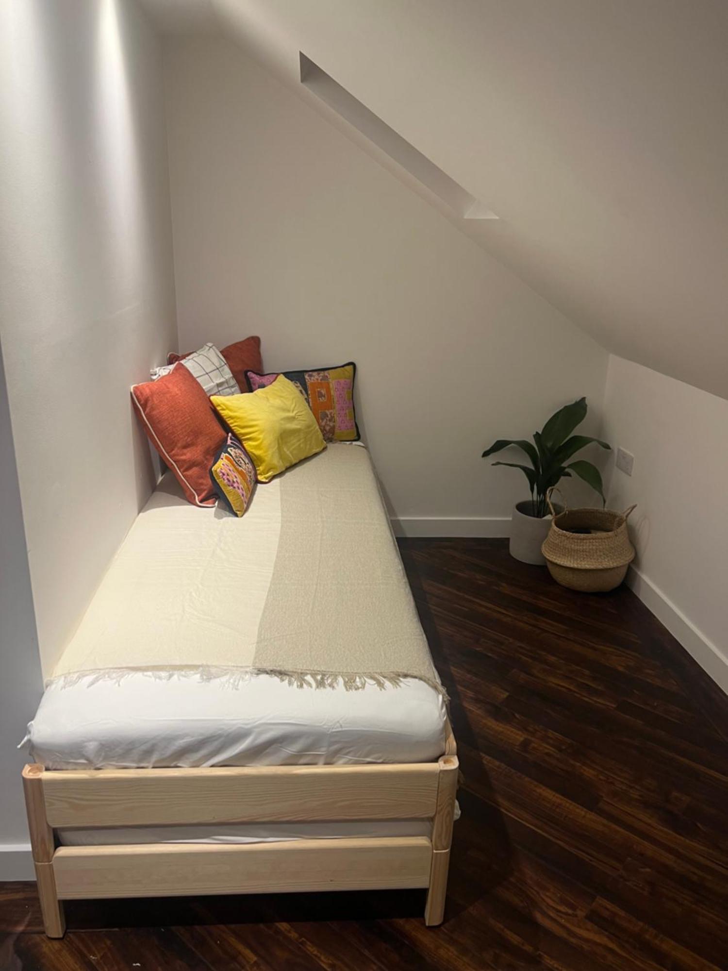 Spacious Battersea Rooms And Apartments Londres Exterior foto